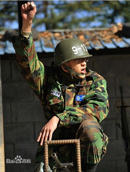 姜栋元(Kang Dong Won、カン ドンウォン)军中生活素颜照相册