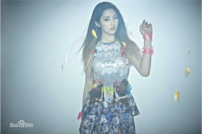 南智贤(，Nam Ji Hyun)专辑概念图前后照片