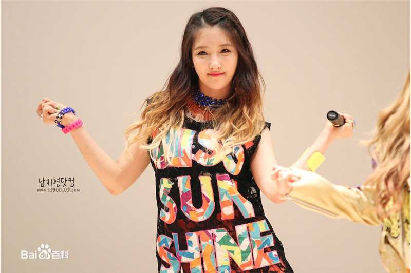 南智贤(，Nam Ji Hyun)活动演出壁纸壁纸