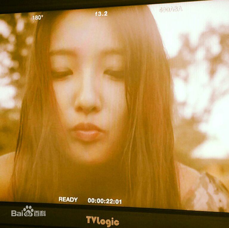 南智贤(，Nam Ji Hyun)的Ins前后照片