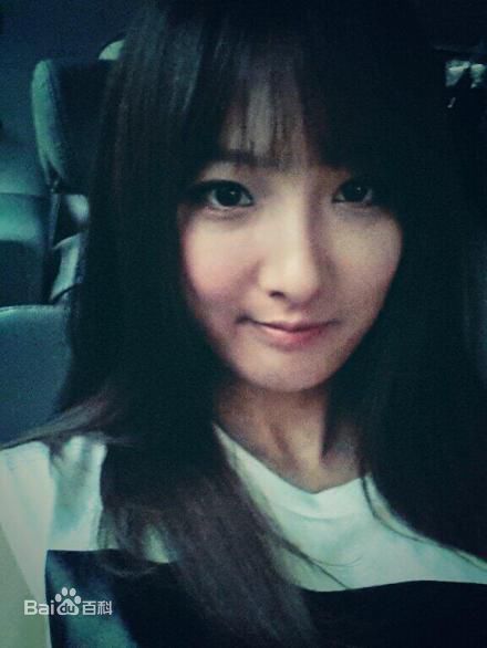 南智贤(，Nam Ji Hyun)的Ins前后照片