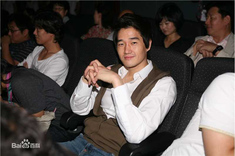 刘智泰(，Yoo Ji-tae)活动现场生活照相册