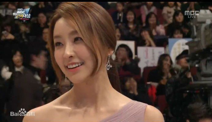 郑柔美(；Jungyumi)活动图片图册