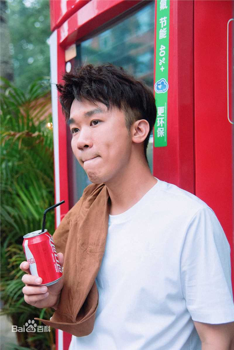 最新卢正雨(ZhengyuLu)壁纸