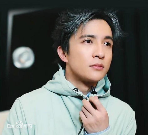 最全薛之谦(Joker Xue)在《小资CHIC》中的壁纸