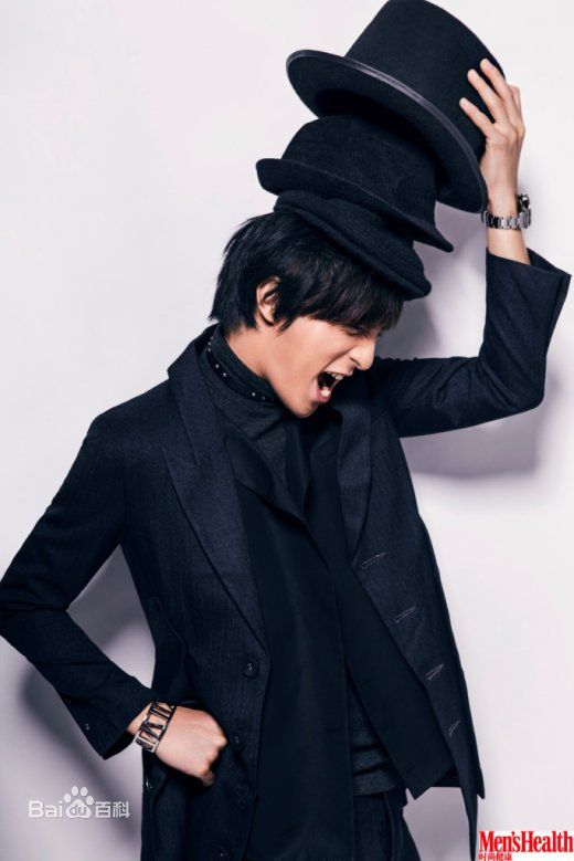 高清薛之谦(Joker Xue)在《时尚健康》中的图集