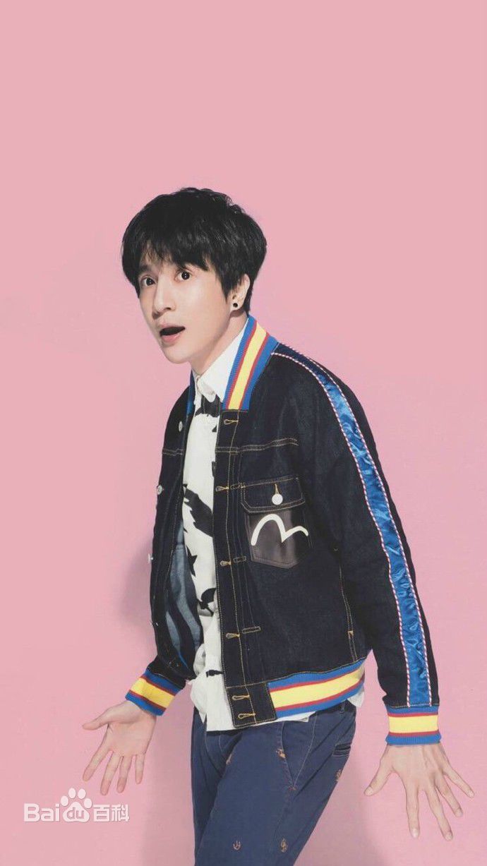 最优质薛之谦(Joker Xue)在《size》中的相册