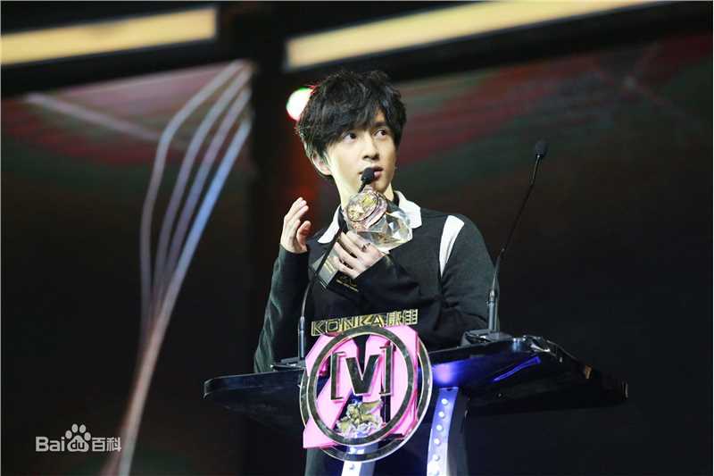 薛之谦(Joker Xue)第二十届全球华语音乐榜中榜 颁奖礼生活照相册