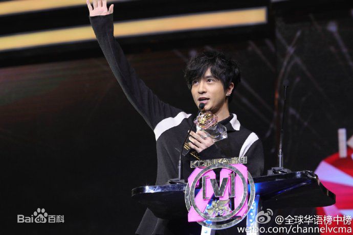 薛之谦(Joker Xue)第二十届全球华语音乐榜中榜 颁奖礼生活照相册