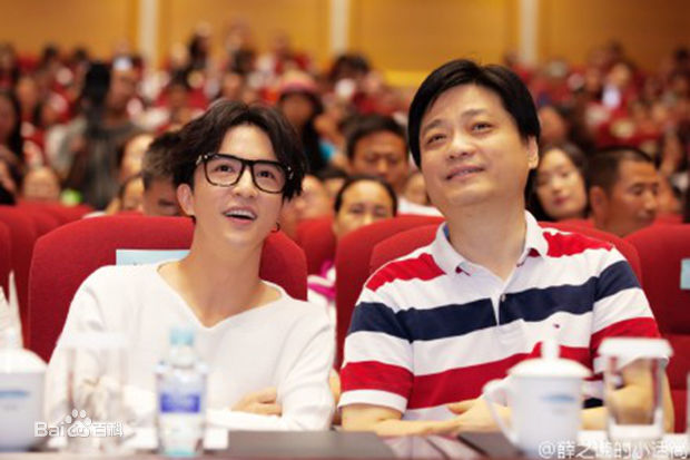 薛之谦(Joker Xue)爱飞翔项目“首席梦想官”前后照片