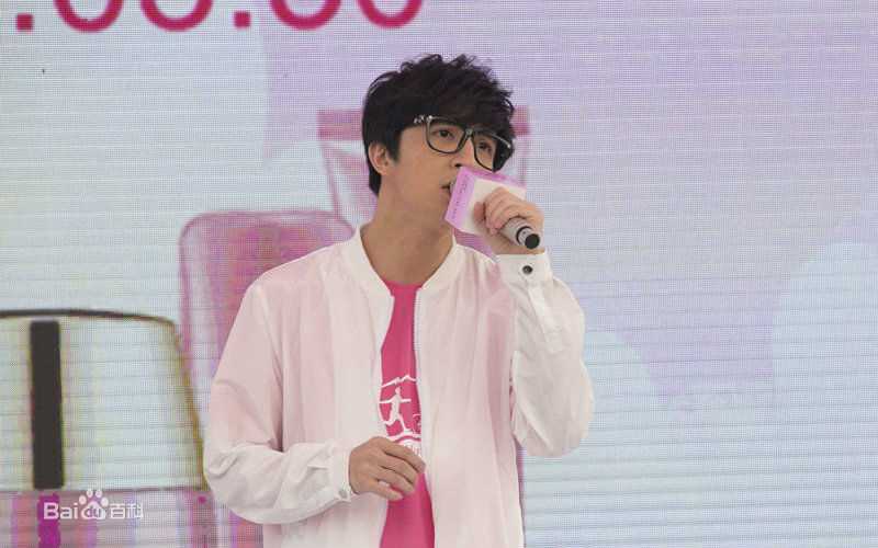 薛之谦(Joker Xue)阳光公益RUN活动性感图片图集