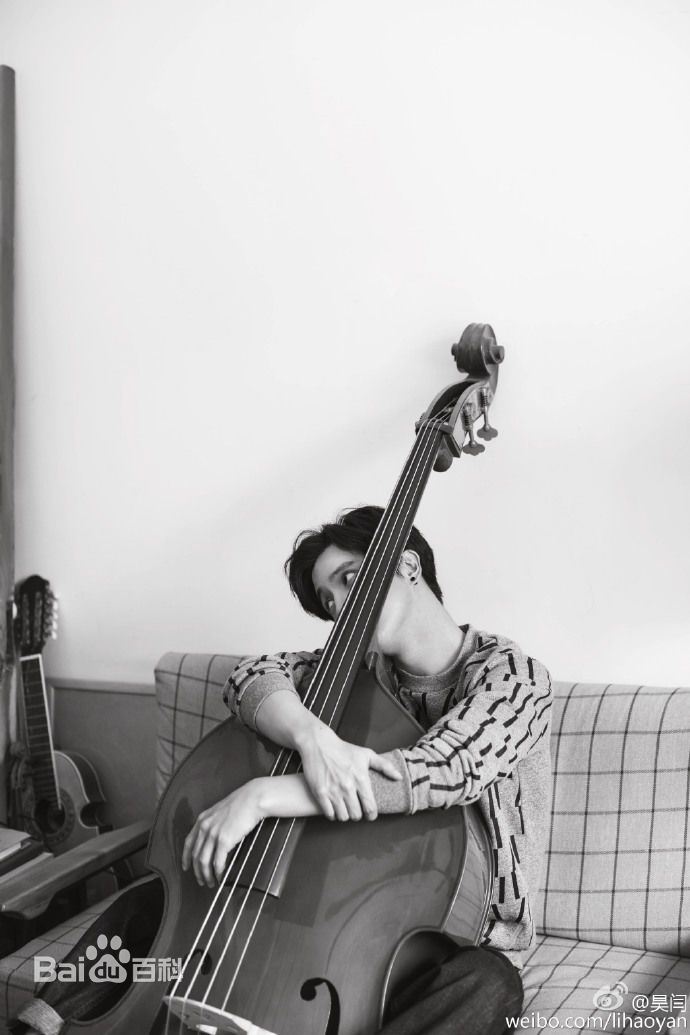 薛之谦(Joker Xue)在《红秀Grazia》中的