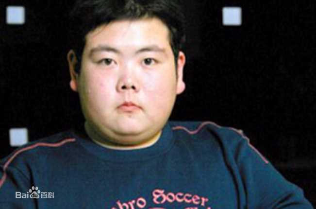 最新钱志君性感图片