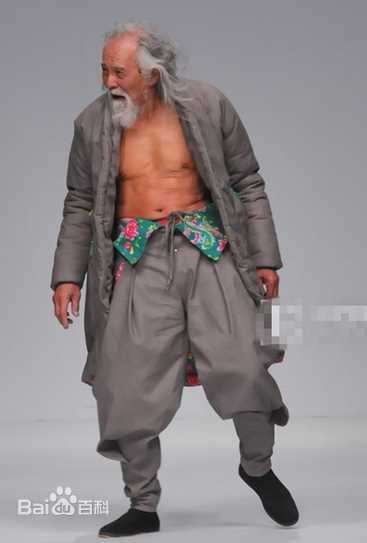 王德顺79岁登台“走秀”壁纸壁纸