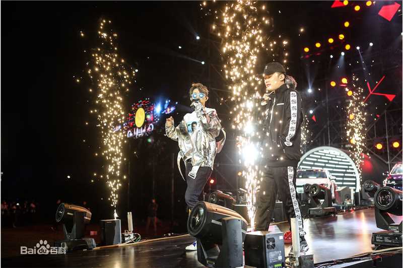 刘力扬(Jeno Liu)舞台风采素颜照相册