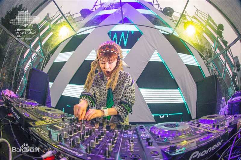 刘力扬(Jeno Liu)舞台风采素颜照相册