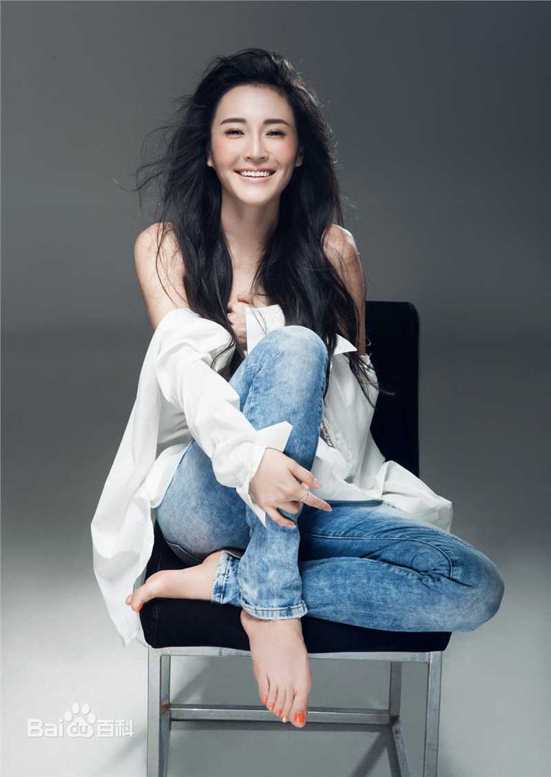 最新孙晶晶性感图片