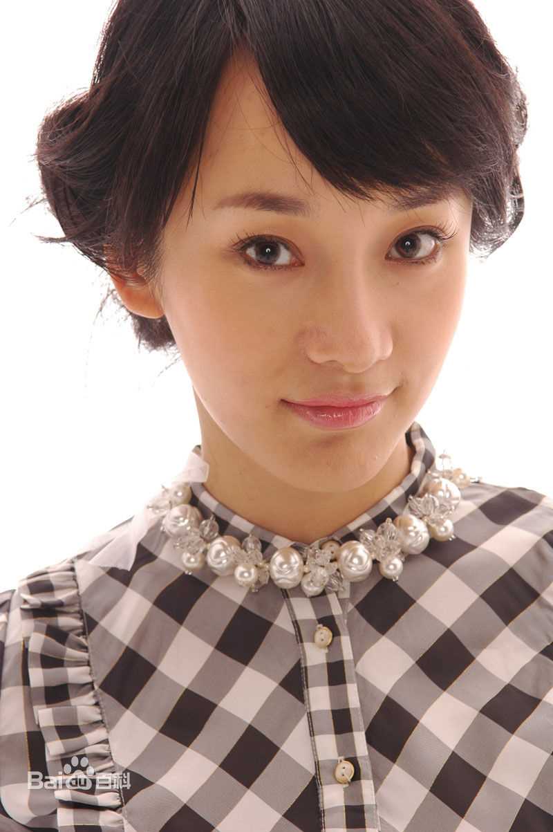 陶飞霏生活中的性感图片图集