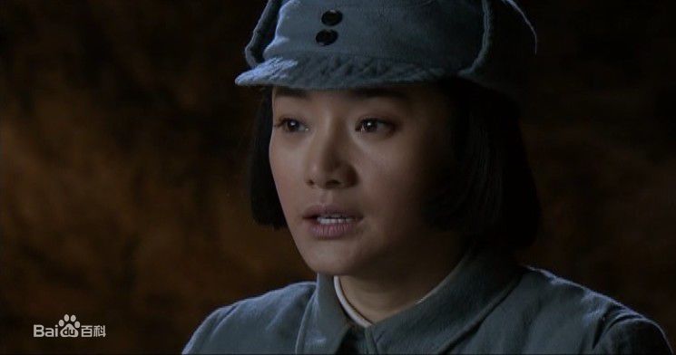 陶飞霏2010年《革命人永远是年轻》剧照