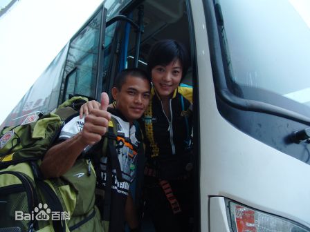 谢雨欣和朋友们的合影素颜照相册