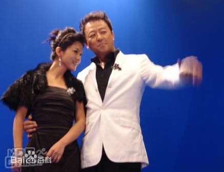 谢雨欣和朋友们的合影素颜照相册