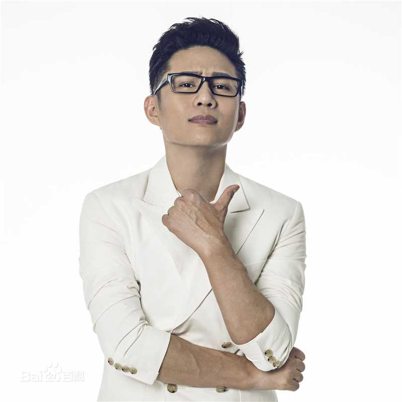 最全石头(Stone)在首张专辑《坚强的》发布会中的壁纸