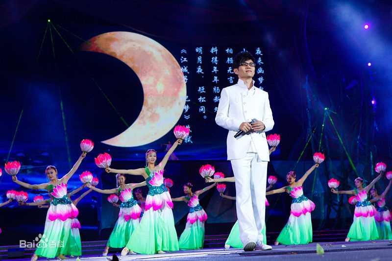 石头(Stone)活动现场照片素颜照相册