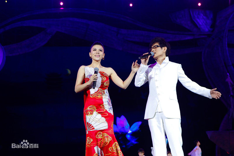 石头(Stone)活动现场照片素颜照相册