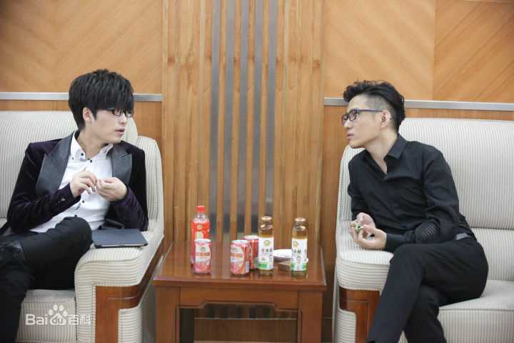 石头(Stone)歌手演出剧照