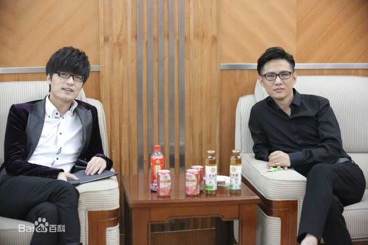 石头(Stone)歌手演出剧照