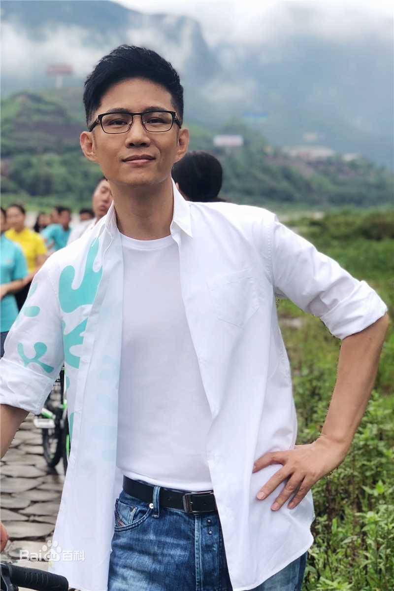 石头(Stone) 重走长征路 剧照