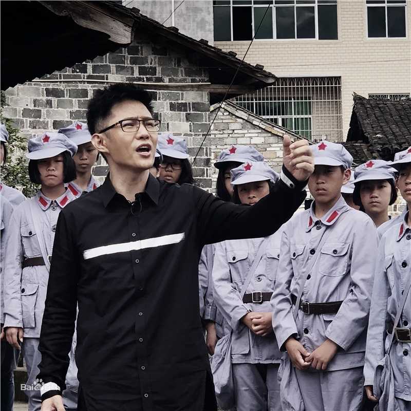 石头(Stone) 重走长征路 剧照