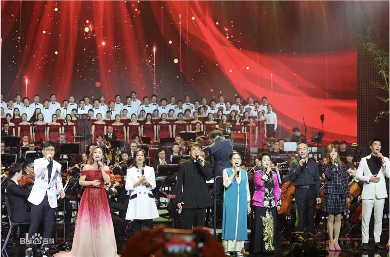 石头(Stone)中国电影百年经典‌电影音乐会前后照片