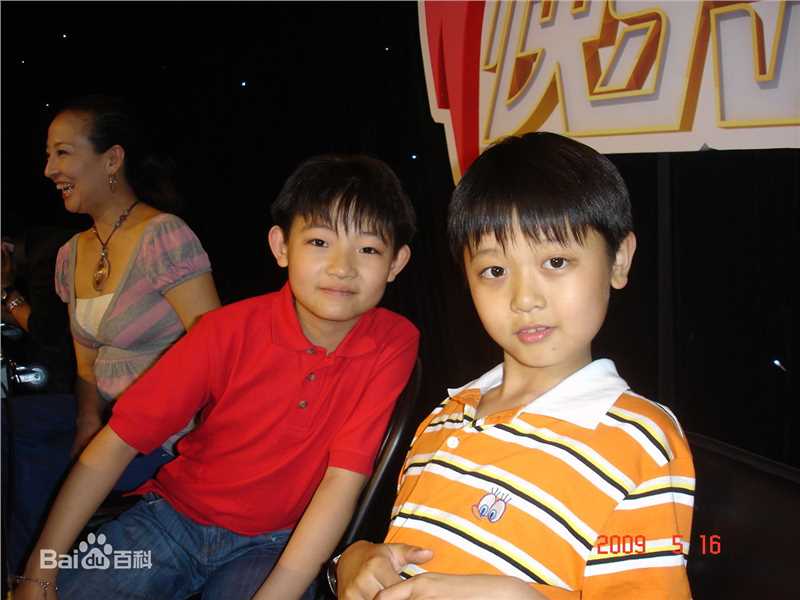 董博文(Denis)节目照生活照相册