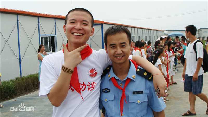 毛孩出席活动素颜照相册