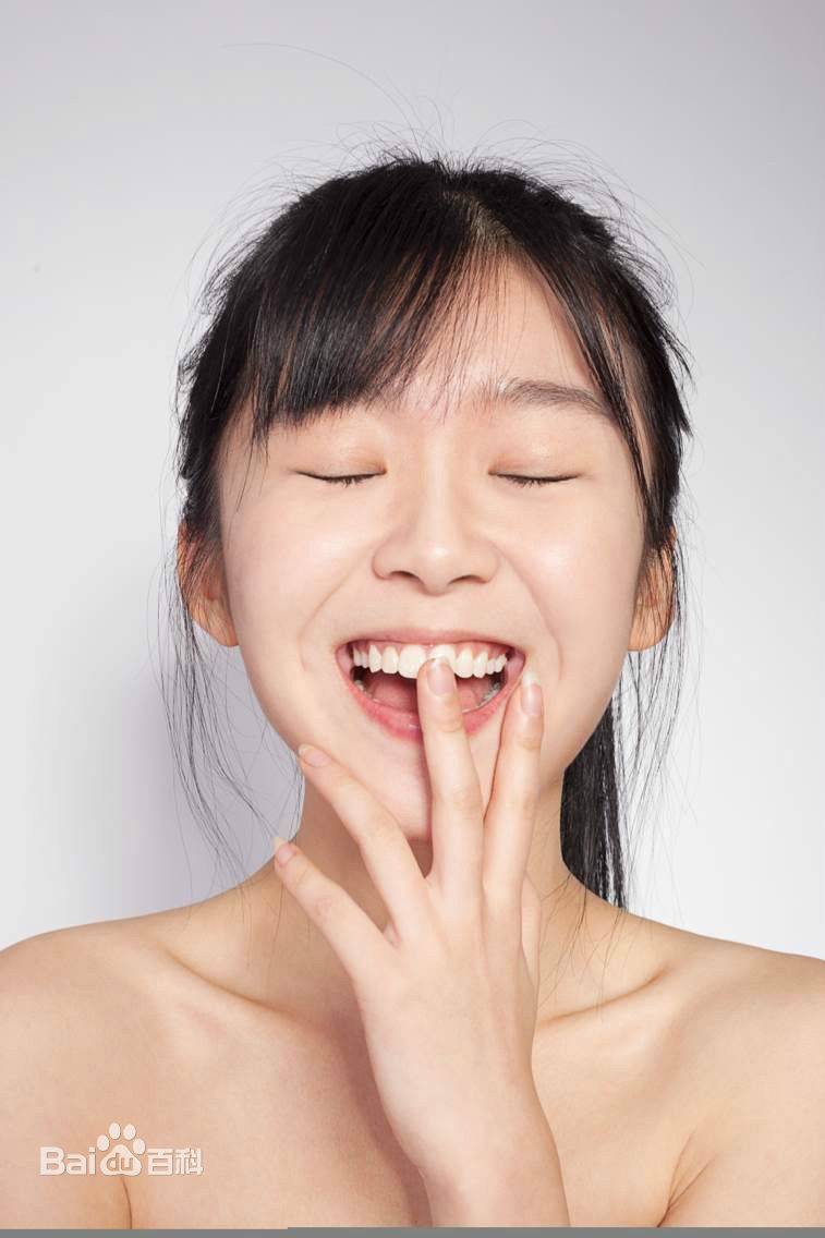 宋伊人(S.Ireine)素颜照图片图册