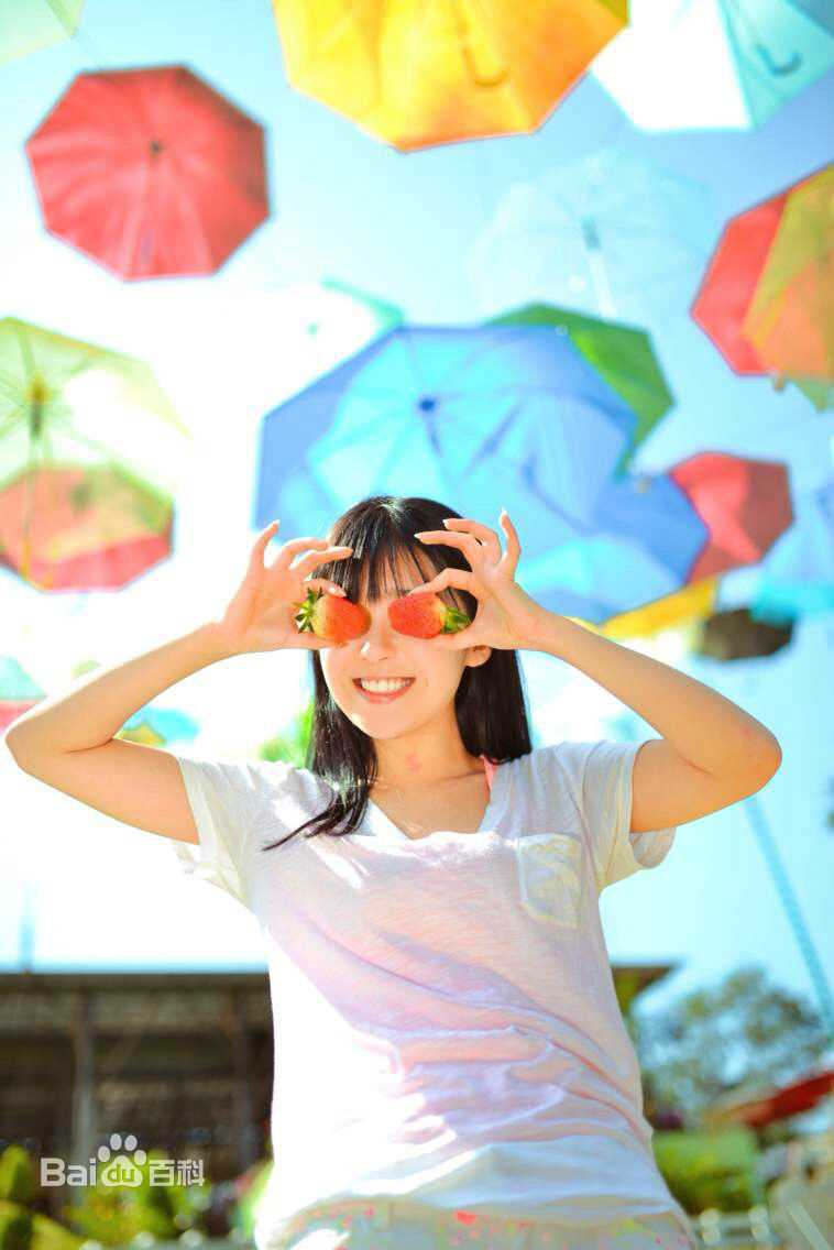 宋伊人(S.Ireine)生活照性感图片图集