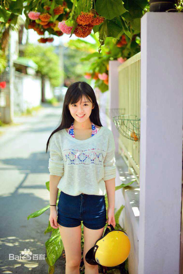 宋伊人(S.Ireine)生活照性感图片图集