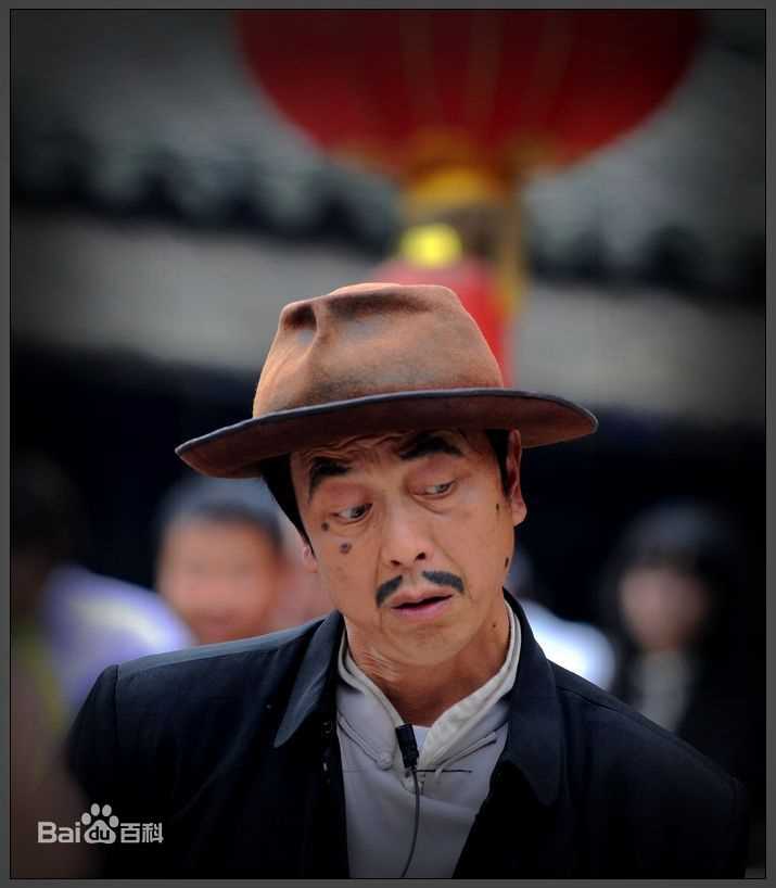 最新岳红性感图片