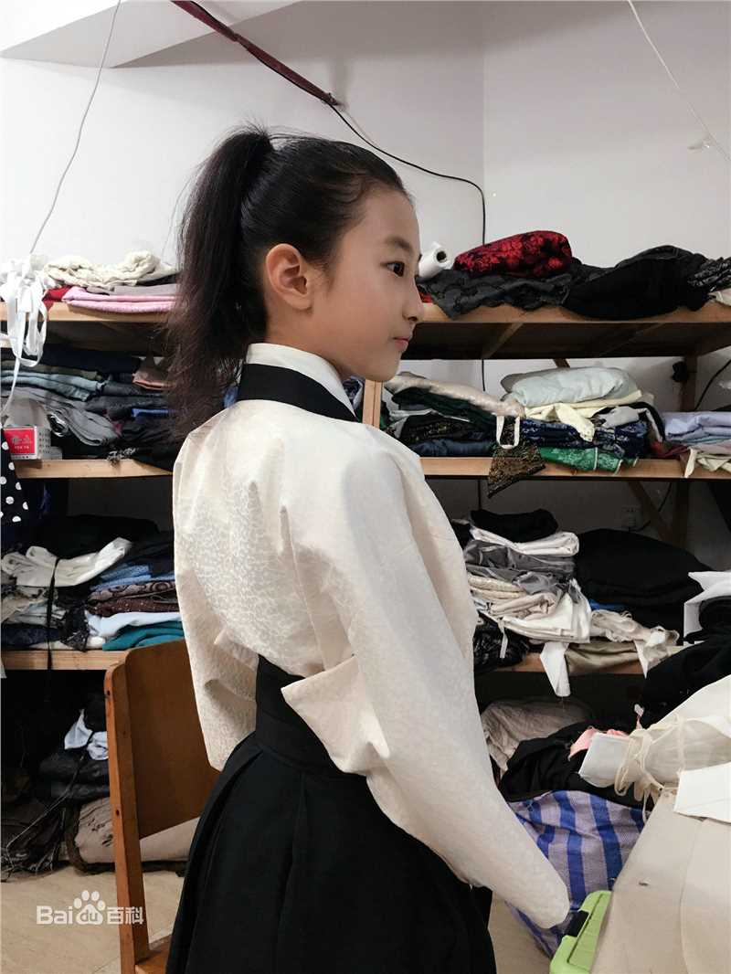 谢雨辰(Shirley)最优质人物相册