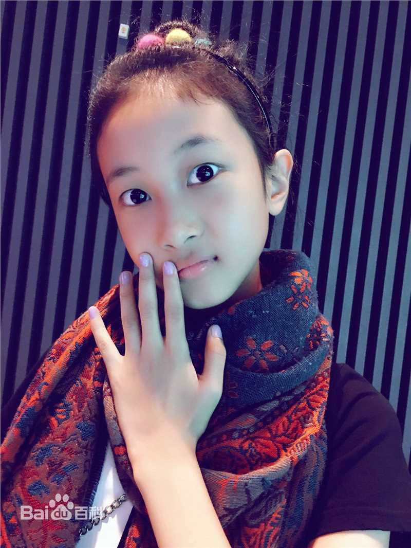 谢雨辰(Shirley)最优质人物相册