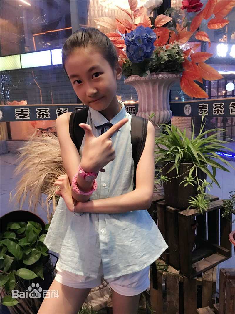 谢雨辰(Shirley)最优质人物相册