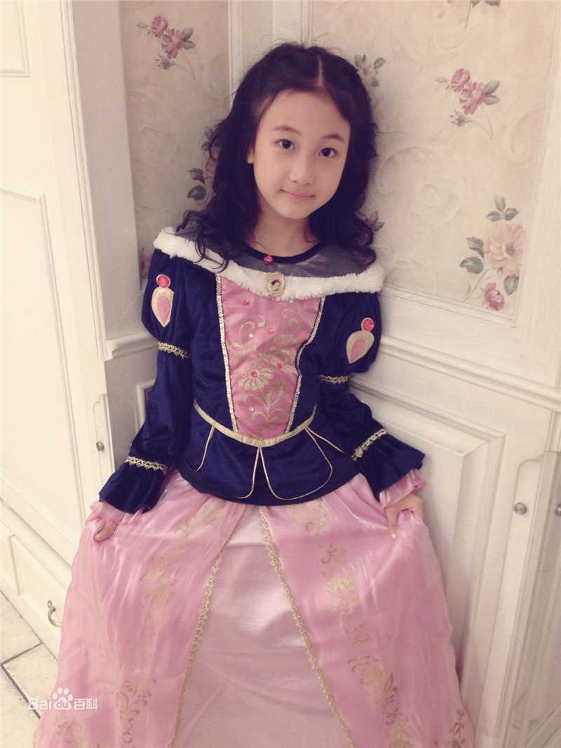 谢雨辰(Shirley)最优质人物相册