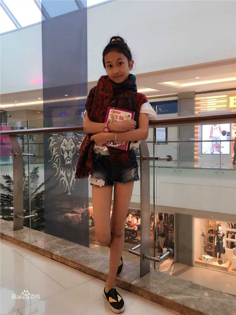 谢雨辰(Shirley)最优质人物相册