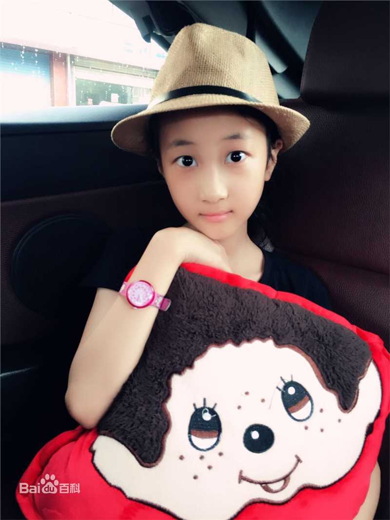 谢雨辰(Shirley)人物图集图片图集