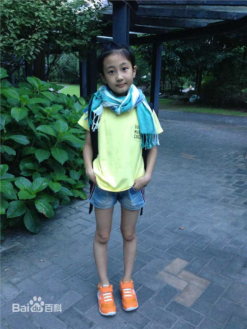 谢雨辰(Shirley)人物图集图片图集