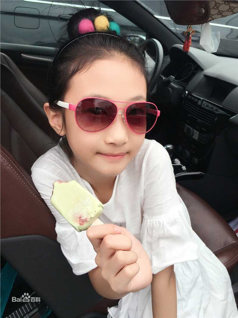 谢雨辰(Shirley)人物图集图片图集