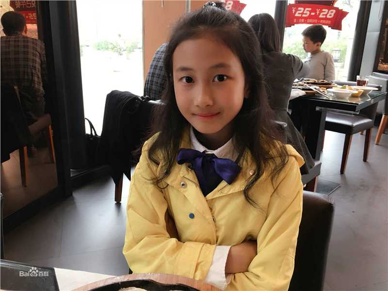 谢雨辰(Shirley)最新生活壁纸