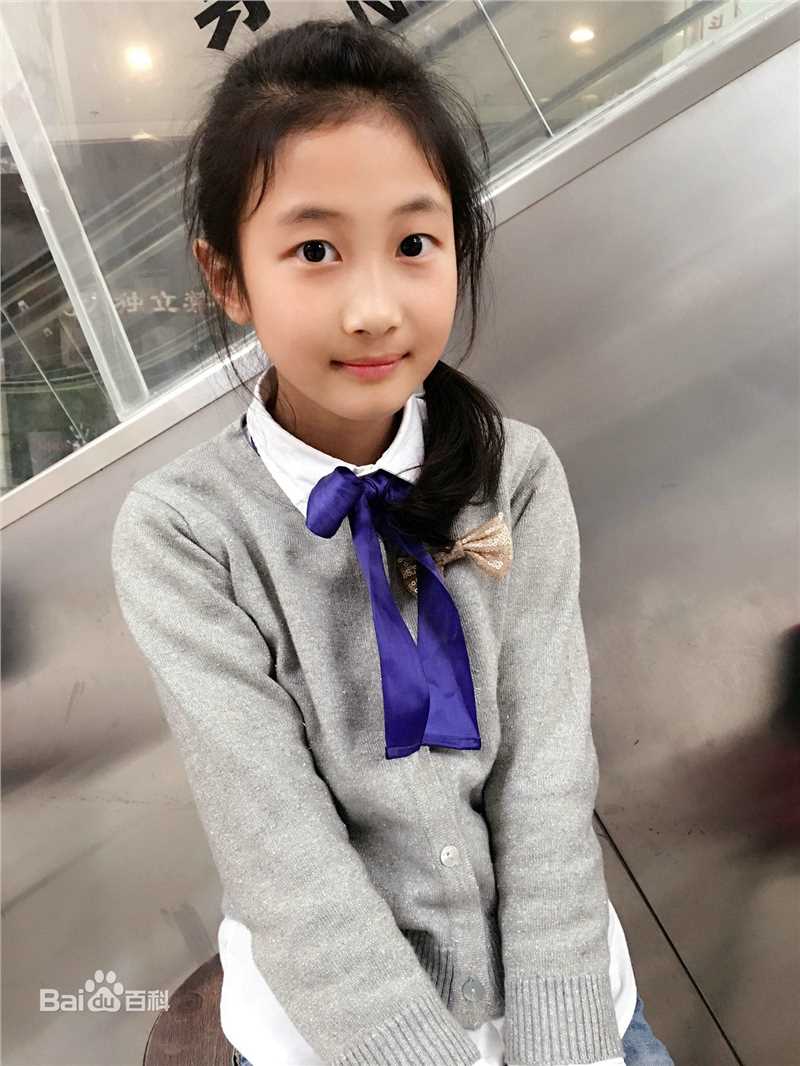 谢雨辰(Shirley)最新生活壁纸