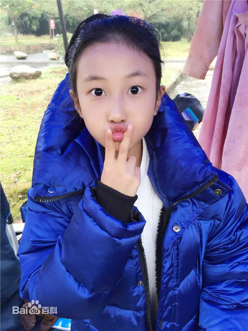 谢雨辰(Shirley)最新生活壁纸